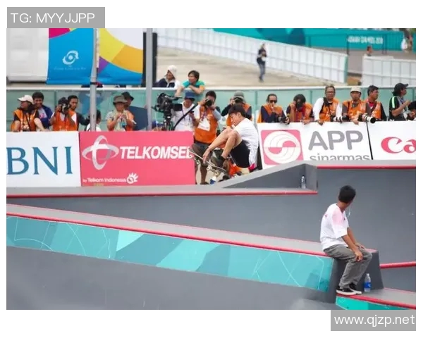 上海滑板队与西安滑板队赛后复盘分析比赛节奏与战术对比